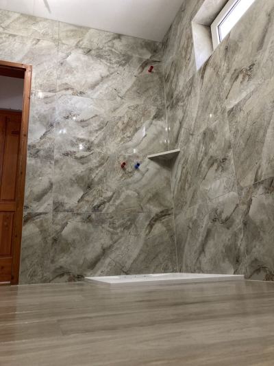 Péter Vörösházi munkája